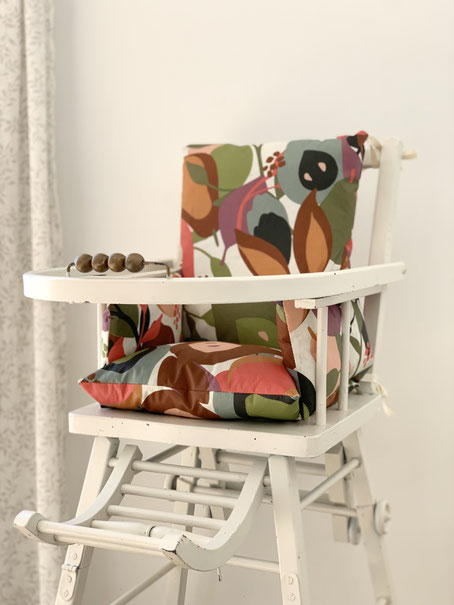 Cette image représente le coussin de chaise haute Brenda