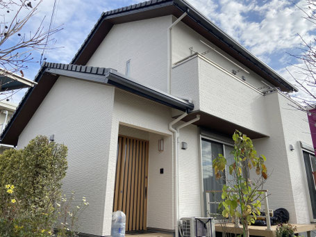 塗装後の戸建て全体写真