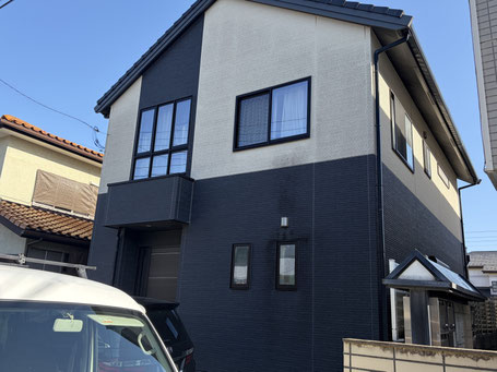 塗装前の戸建て全体写真