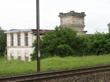 Turm der früheren Dyckhoff-Motorenfabrik. Die Gebäude existieren heute nicht mehr.