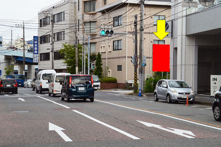 旭区さちが丘交差点・遠景