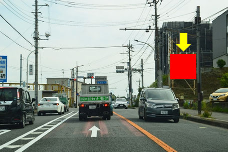 麻生区上麻生　鶴川街道「上麻生」貸し看板