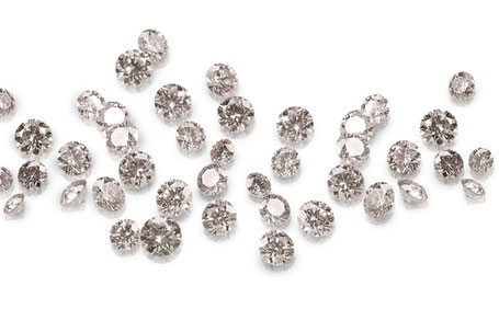 ensemble de petits diamants brillants