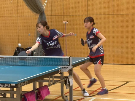 昨年に続き予選を通過した浦部(左)・野川