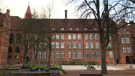 Das historische Backsteingebäude