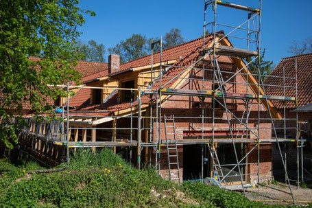 Kernsanierung Altbau mit Hanfkalk