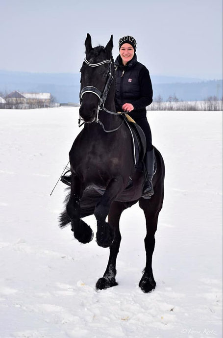 Sandra Plasser und Pferd