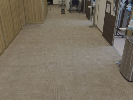 横浜市のクリニック待合室カーペットの2021年1月時点の状態