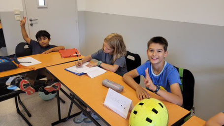 Ecole de musique EMC à Crolles – Grésivaudan : Les élèves de l’école EMC apprenant le solfège.