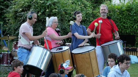 Ecole de musique EMC à Crolles - Grésivaudan :  musiciens durant une pratique collective. 