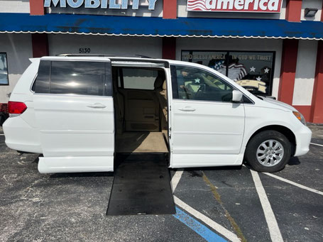 2010 Honda Odyssey Mobility Van