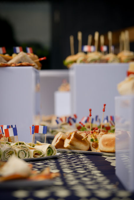 Traiteur à Nantes, cocktail des mariés à Mathilde photographe à Nantes et à Ancenis.