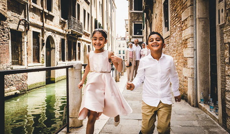 Dua and her Family Photoshoot in Venice