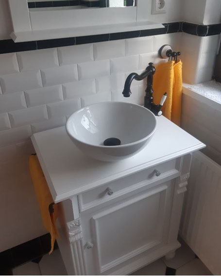 Landhaus Waschtisch "Loire" von Land und Liebe