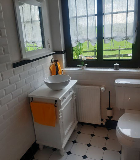 Landhaus Waschtisch "Loire" von Land und Liebe