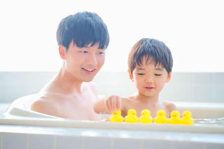 子どもが喜ぶ！お風呂遊びアイデア集
