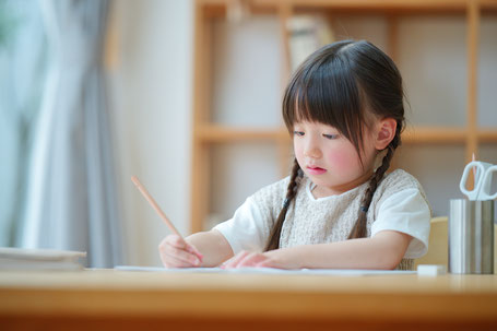 勉強したくなるデスク周り