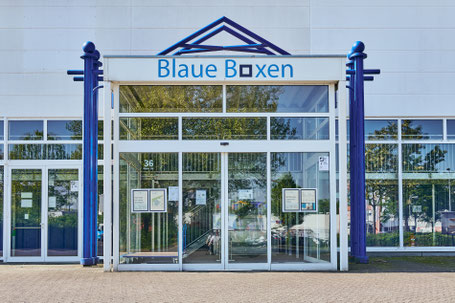 Blaue Boxen Self Storage Dormagen - Günstigen Lagerraum mieten