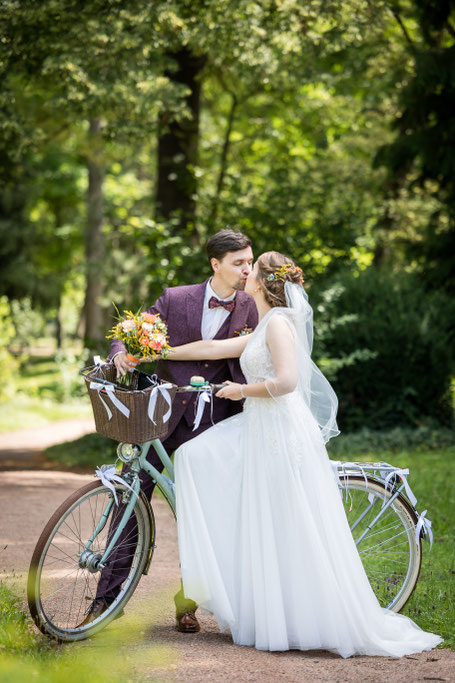 Kosten Hochzeitsfotograf Dresden, Was kostet ein Hochzeitsfotograf, Hochzeitsfotos in Dresden, wieviel kostet ein Hochzeitsfotograf, Hochzeitsfotograf Dresden, Kosten Hochzeitsfotos,  Wie teuer sind Hochzeitsfotos, Wieviel kostet eine Hochzeitsreportage