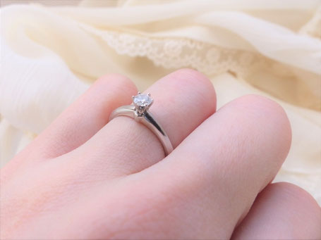 婚約指輪