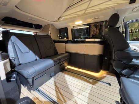 Mercedes Marco Polo Innenraum mit Lounge und Küche 2026