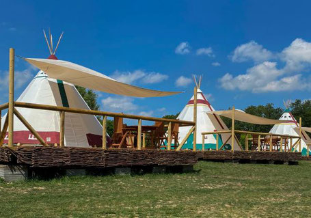 Tipi Zelte zum Übernachten als Glamping Unterkunft 2026
