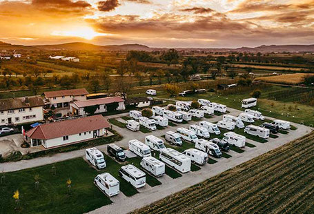 Bester Wohnmobillstellpatz in Deutschland Wohnmobil-Garten Kirschenhof 2025
