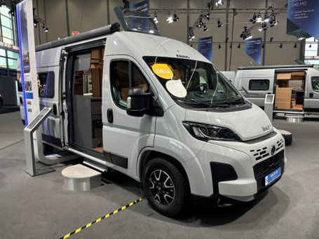 Weißer Kastenwagen Knaus 2025