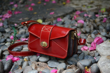 Sogar eine Tasche in dieser Größe ist vielen Designern diese Saison zu groß!