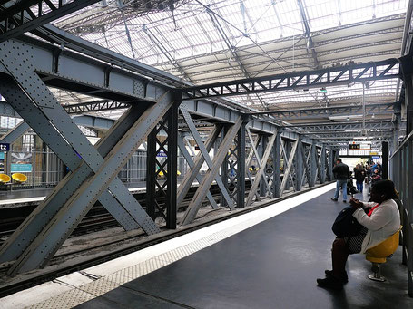 Paris Metro Stationen: Gare D'Austerlitz