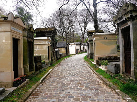 Paris Père Lachaise: Friedhof mit spannender Geschichte