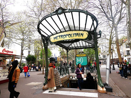 Paris Metro Stationen Tipps: Eingang Abbesses