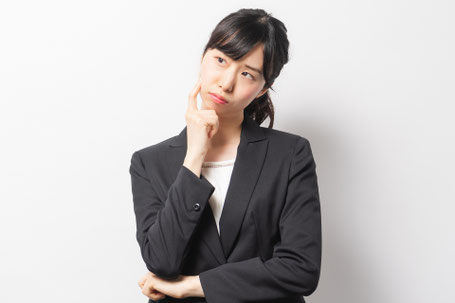 胡蝶蘭の処分に困った人のイメージ