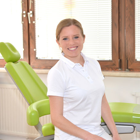 Franziska Ost, Zahnärztin für Kieferorthopädie in Gröbenzell bei Dr. Wiesner