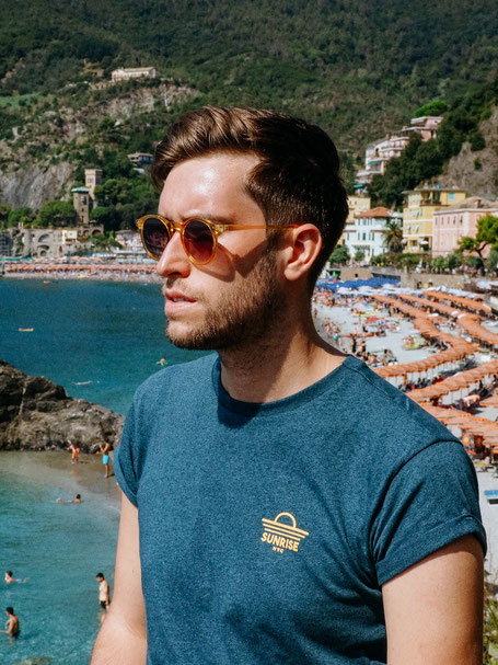 Thomas in front of Monterosso's largest beach