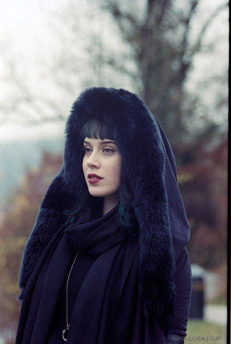 image: nina luca, sanctus clothing, sanctus clothing the asylum coat, sanctus clothing asylum coat, asylum coat, vegan fashion, dark fashion blog, dark style blog, nugoth fashion, nugoth, nu goth, nu goth blog, swiss fashion blogger, swiss blogger