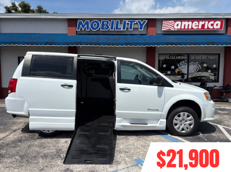 2019 Dodge Grand Caravan Wheelchair Van