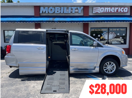 2018 Dodge Grand Caravan Wheelchair Van