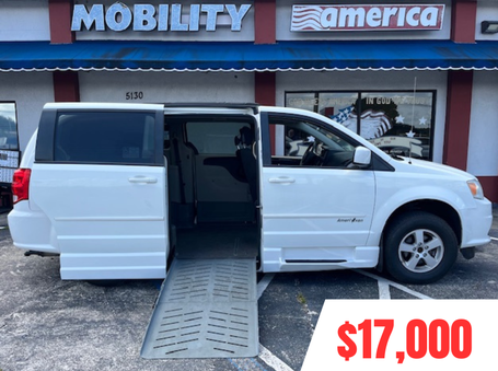 2013 Dodge Caravan Amerivan