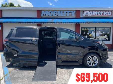 2022 Toyota Sienna Wheelchair Vans