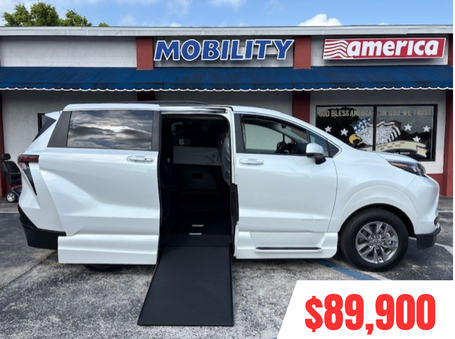 2025 Toyota Sienna Wheelchair Vans