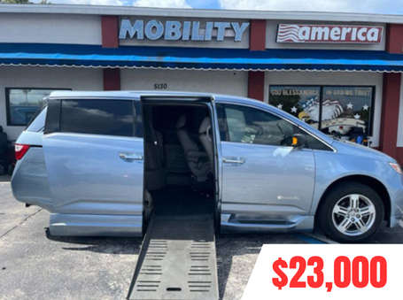 2012 Honda Odyssey Mobility Van