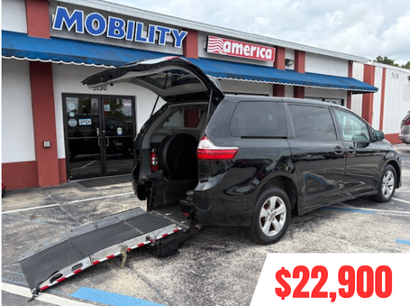 2019 Toyota Sienna Wheelchair Vans