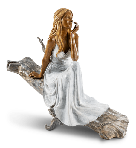 Lilas - Sculpture en bronze d'une jeune femme assise sur une branche