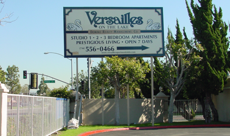 Pole Sign by Landmark Signs Inc.