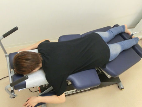椎間板ヘルニアや脊柱管狭窄症の施術