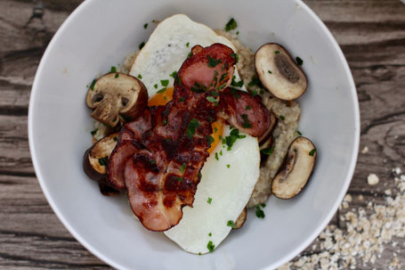 Porridge mtg Speck und Ei