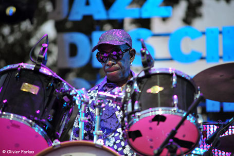 Tony Allen, le 29 juillet 2017 au festival Marseille Jazz des Cinq Continents 2017. (Photo) Oliver Farkas.