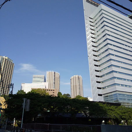 (c)2021 HousesTokyo.com