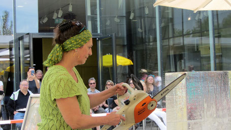 Icecarving Roswitha Farnsworth, Stadtmuseum Schwabach  Mai 2022